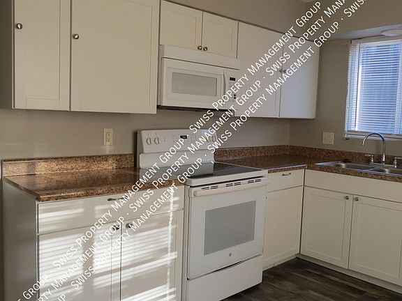 3rd image of 4994 N High St APT D1
