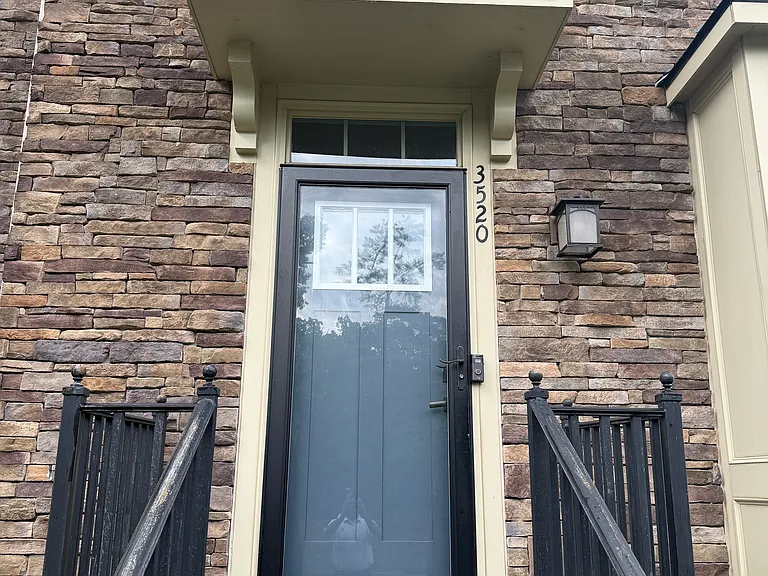 3520 Steamer Dr — Photo 2