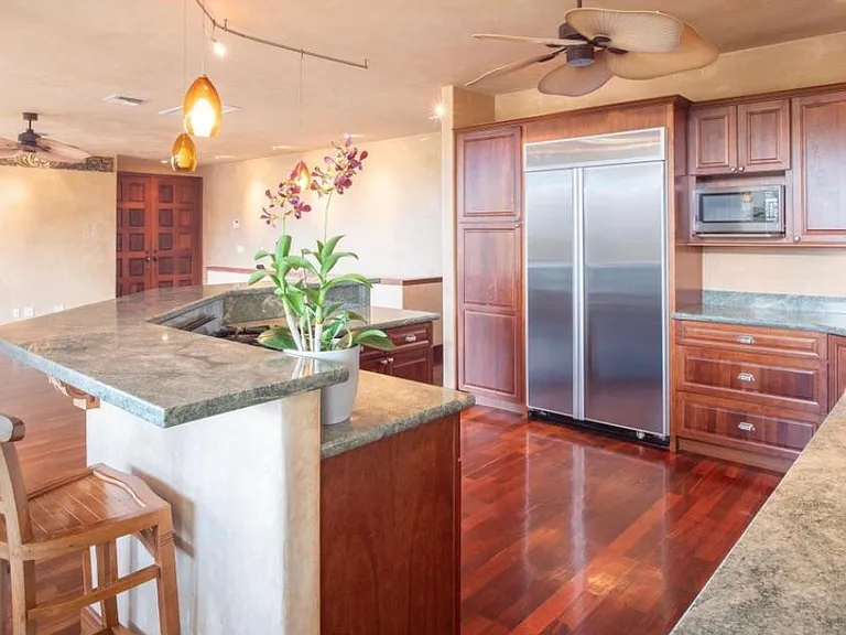 111 Ponana St — Photo 13