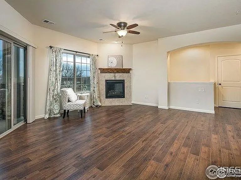 585 Callisto Dr #202 — Photo 8