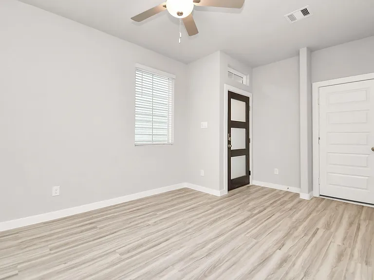 17129 White Acer Way — Photo 8