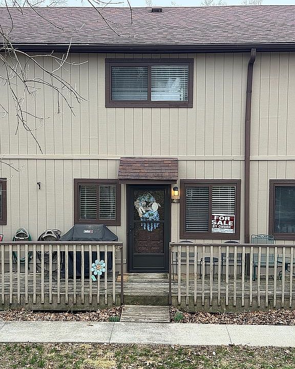 1st image of 1028 Hancock Cir #41