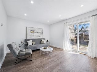 224 G Harvard Pl, Waterloo, ON N2J4G2