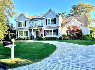 11 Windward Ln, Madison, CT 06443