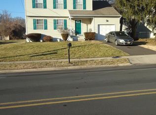 68 Reeves Ave, Hamilton, NJ 08610