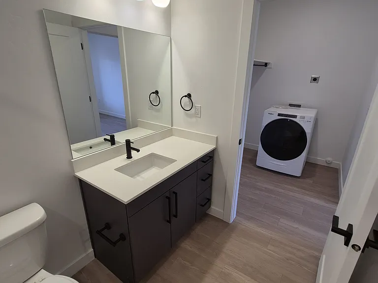 Promontory Place — Photo 25