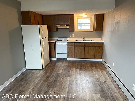 3rd image of 505 N 6th St #B3