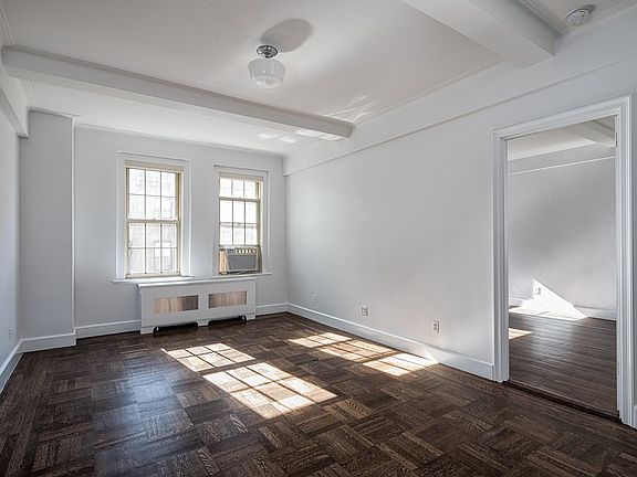 3rd image of 24 5th Ave APT 305