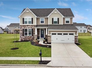 1148 Red Maple Dr, Troy, OH 45373