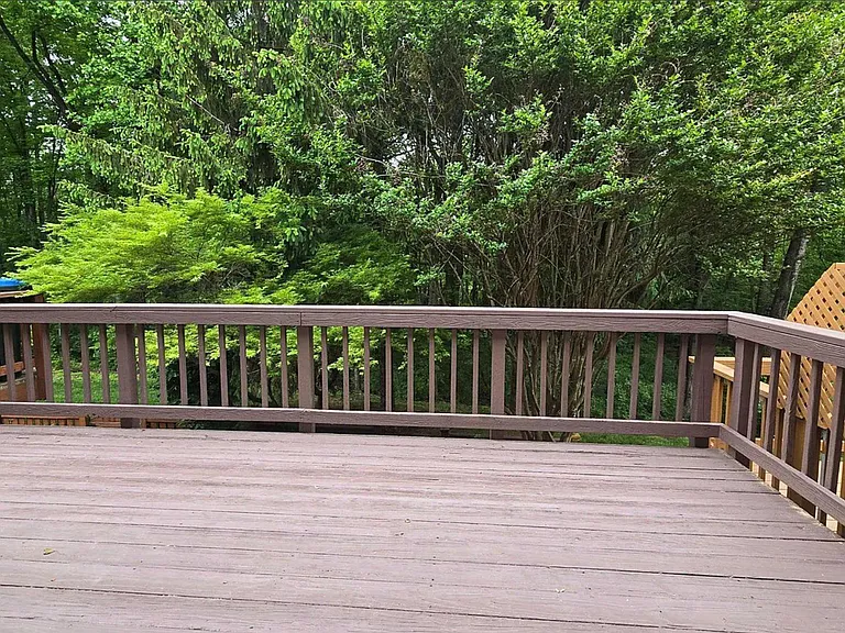 3906 Valley Ridge Dr — Photo 18