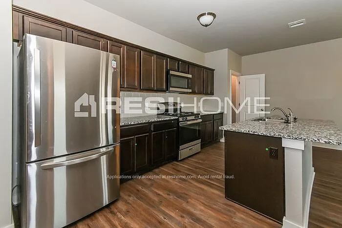 14312 Peach Tree Dr — Photo 4