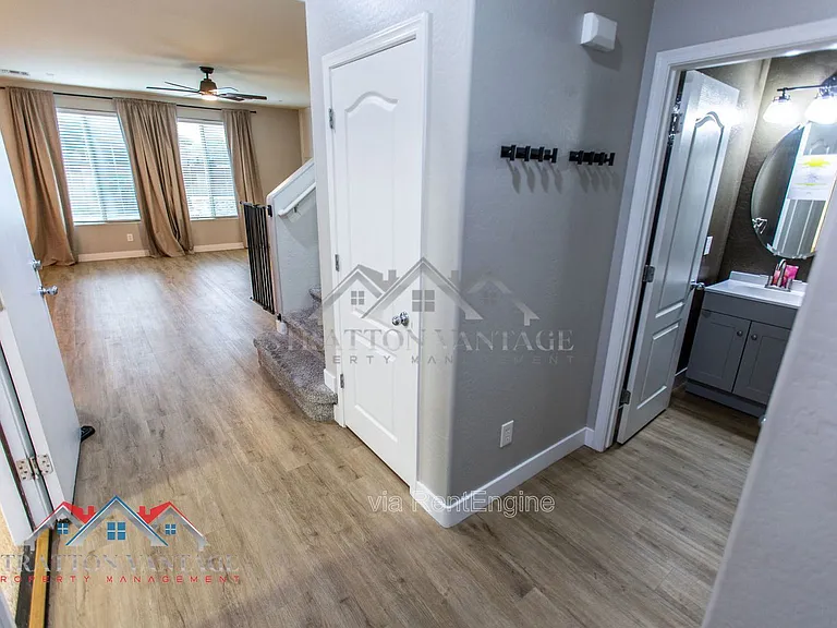 23658 S 210th Pl — Photo 8