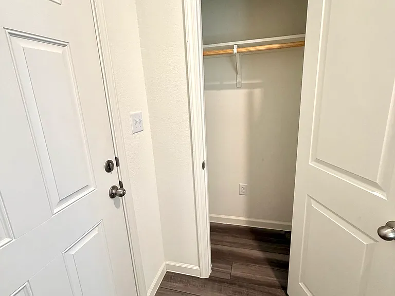120 Gauntlet Dr — Photo 4