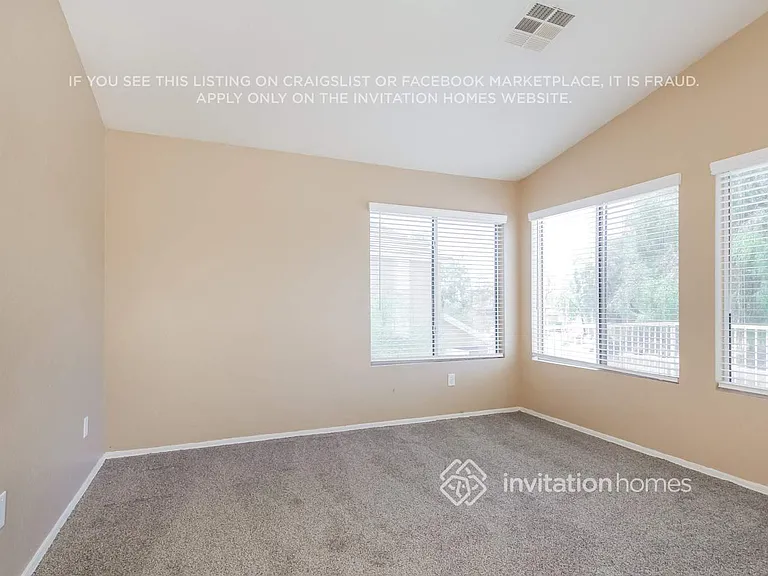 13442 W Rose Ln — Photo 12