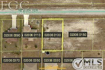 1st image of 330 NE 27th Ter