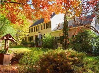 494 W Townsend Rd, Lunenburg, MA 01462