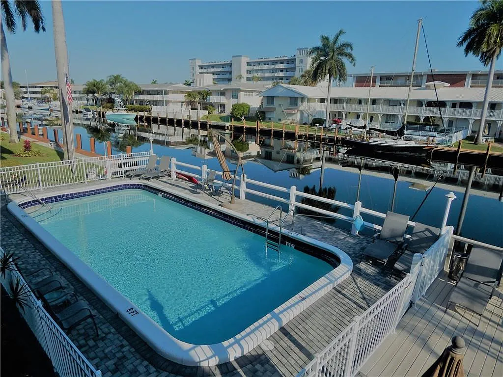 1 bed, 1.0 bath, 530 sqft, $1,800 — Photo 1