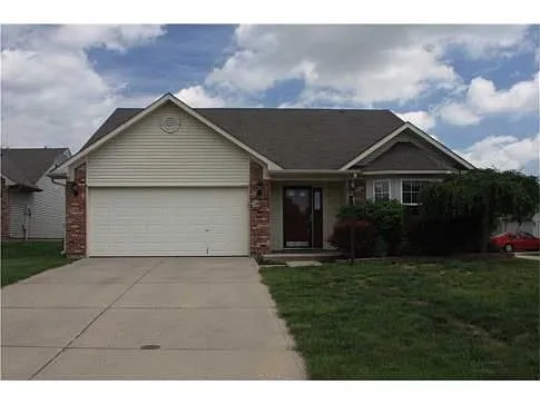 4514 Driftwood Ln photo 1