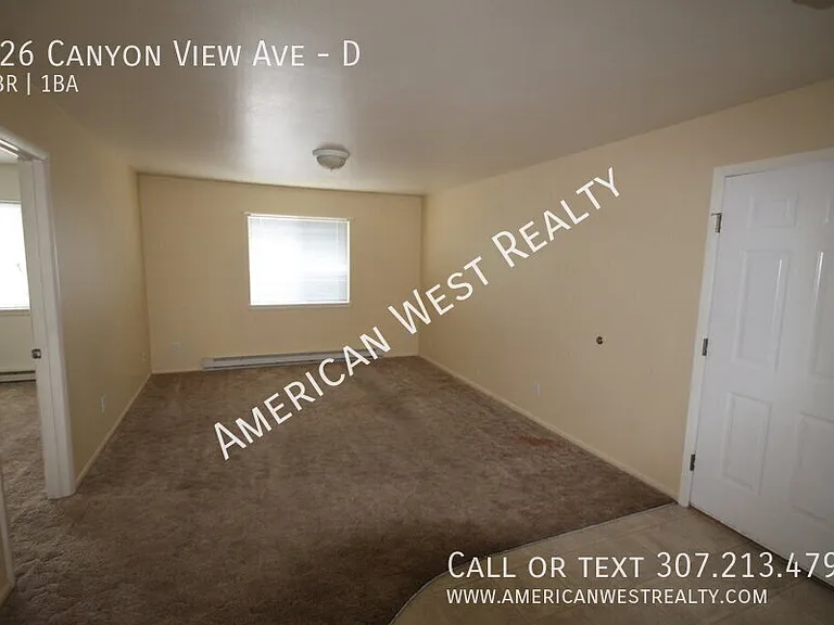 926 Canyon View Ave #D — Photo 1
