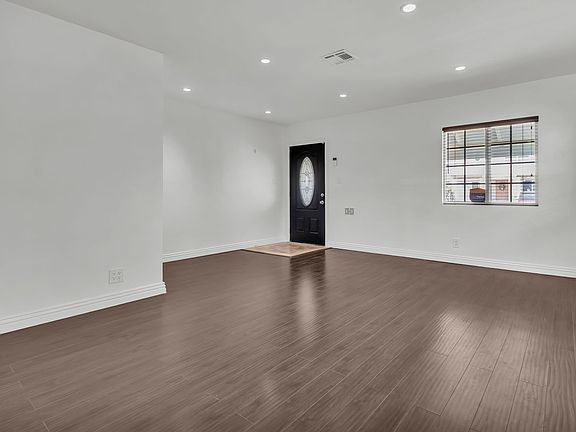 5th image of 4818 W 138th St