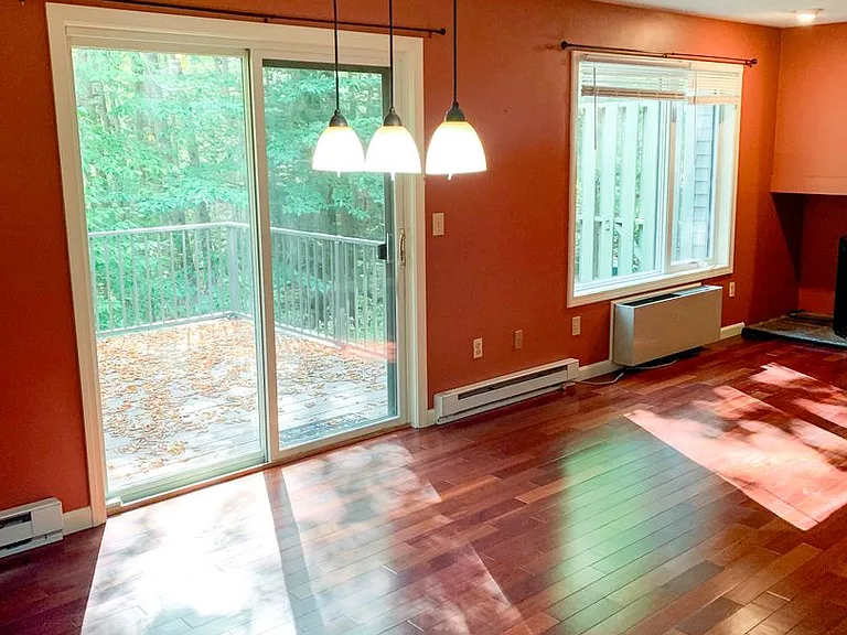 304 Fairway Vlg — Photo 3