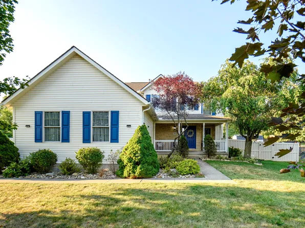 98 Kelly Marie Dr, Pataskala, OH 43062