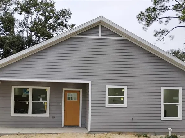 350 NE 20th Ter, Gainesville, FL 32641