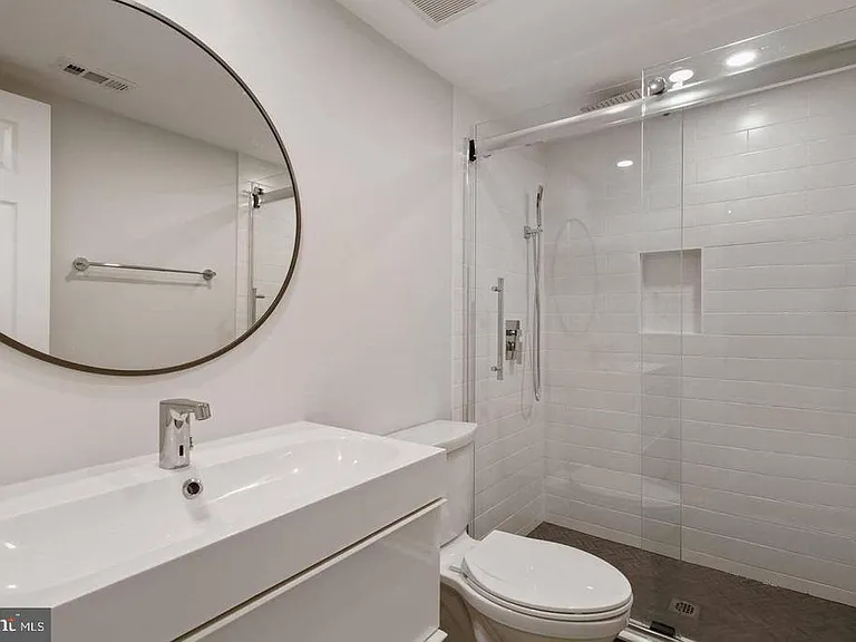 728 Quince Orchard Blvd #201 — Photo 13