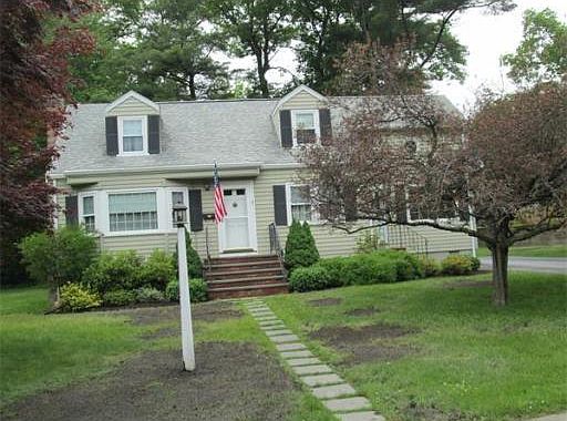 2nd image of 17 Kathleen Ln