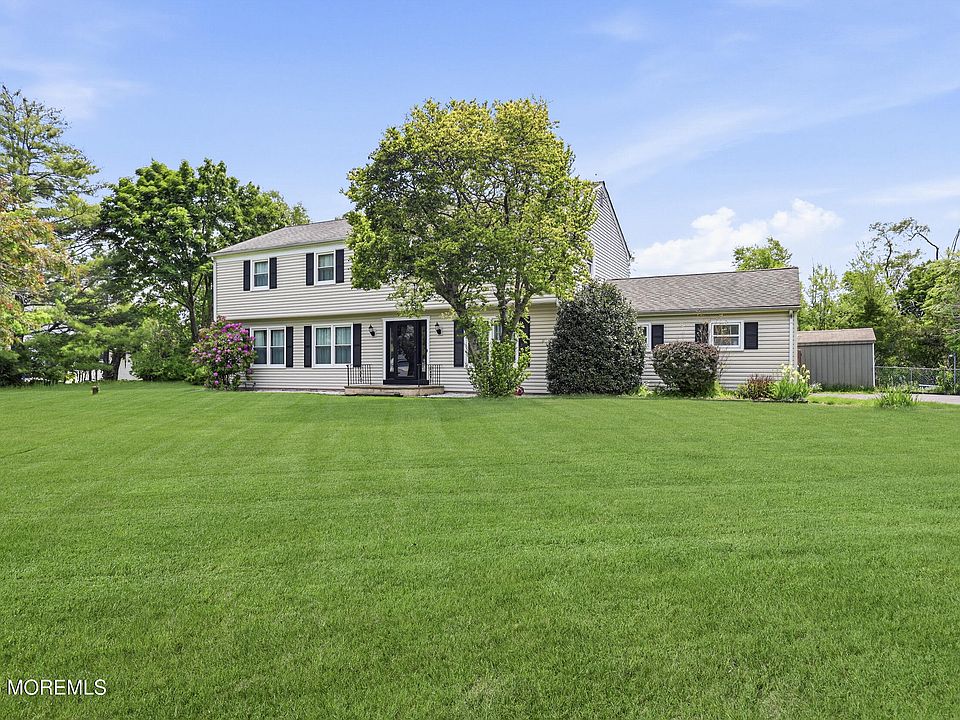 1st image of 11 Hiland Drive