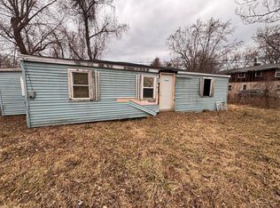 1884 Roberts Ave, Benton Harbor, MI 49022