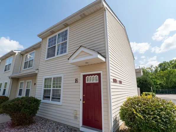 663 W Liberty St Unit E, Wauconda, IL 60084
