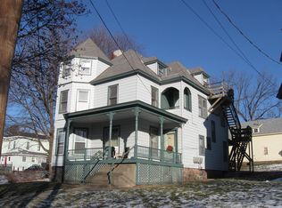 400 S Union St APT 3, Burlington, VT 05401