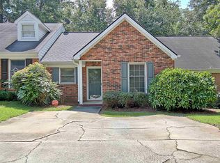 115 Williamsburg Way, Fayetteville, GA 30214