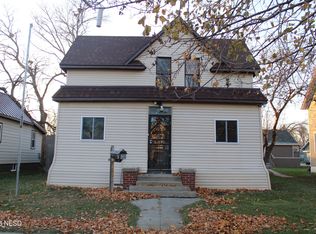 415 S Maple St, Watertown, SD 57201