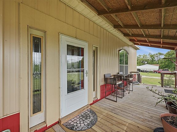 4th image of 1464 Keyes Rd