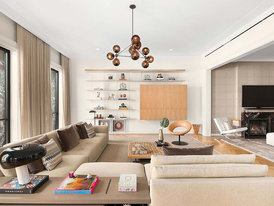 1st image of 560 W 24th St #4