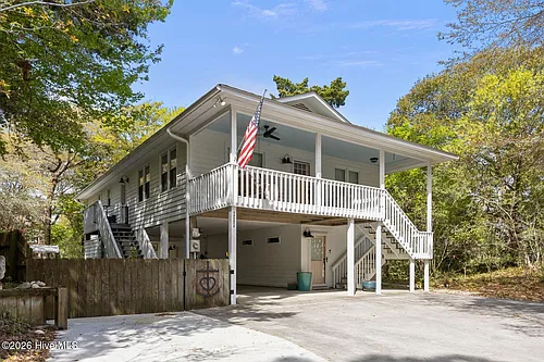 111 Ocean Oaks Dr Photo 1
