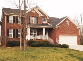 6019 Oakmont Ct, Kernersville, NC 27284