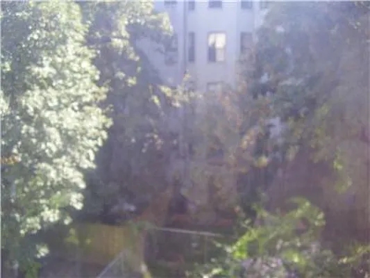 Rented by R New York | media 6