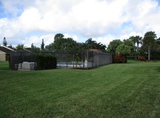 10211 Boca Bnd E #E-E2, Boca Raton, FL 33428