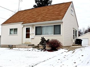 1163 Winston St, Akron, OH 44314