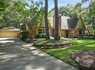 4 Ripple Rush Ct, Spring, TX 77381