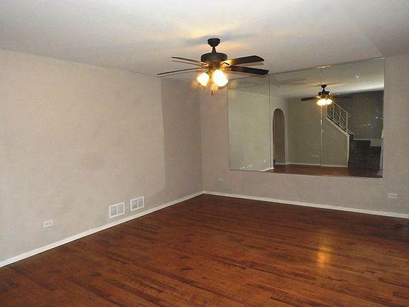 3rd image of 4161 Brentwood Ln