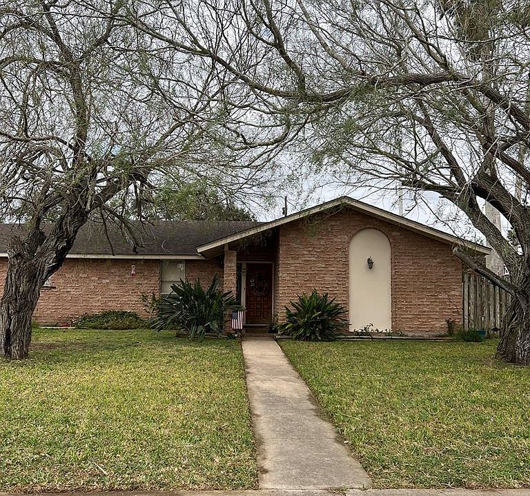 1st image of 97 Huisache St