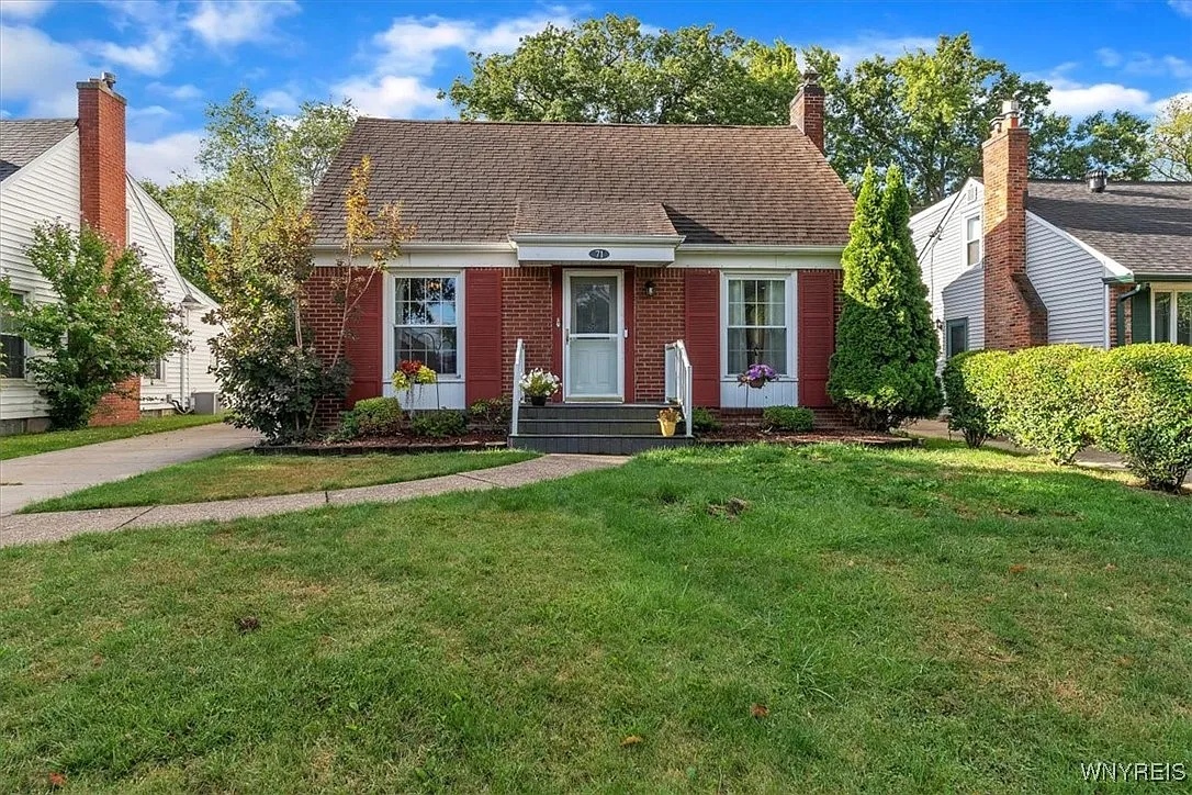 71 Gardenwood Ln photo 1