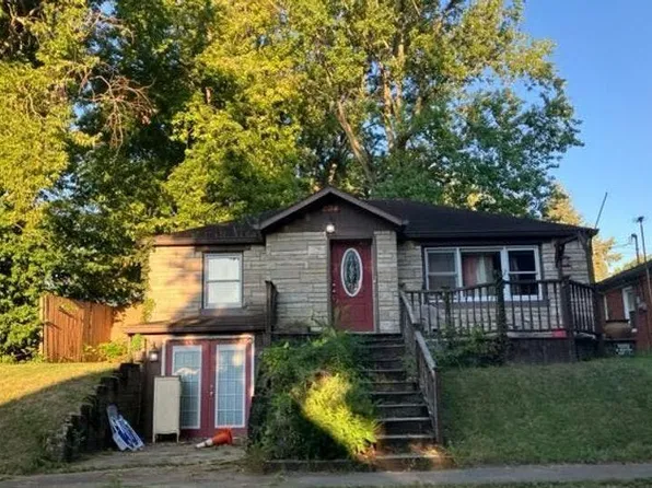 204 Pratt St, Greenfield, IN 46140