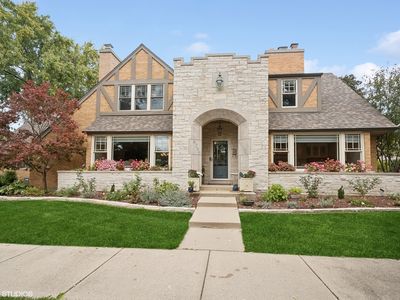 6200 N Lenox Ave, Chicago, IL, 60646