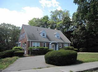 80 Vernon St, Brookline, MA 02446