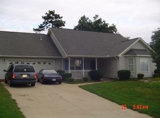 115 Kingfisher Dr, Simpsonville, SC 29680